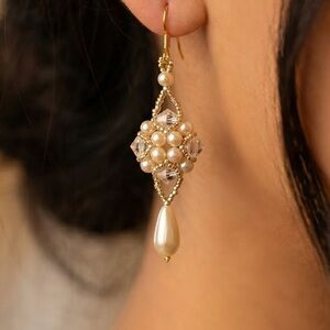 Elegant Pearl and Crystal Drop Earrings